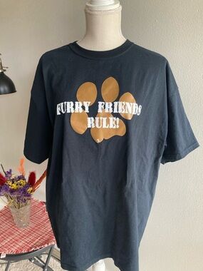 Black "Furry Friends Rule" Paw Print Tee